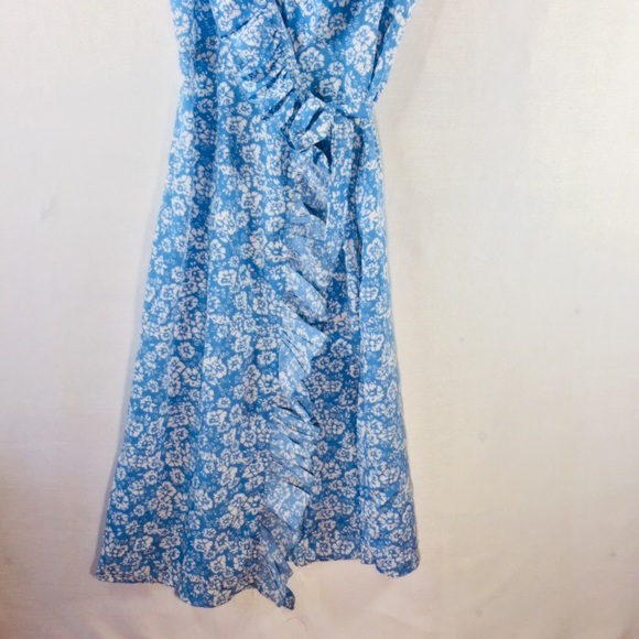 Boohoo Tall Floral Ruffle Wrap Puff Midi Dress - Picture 6 of 8